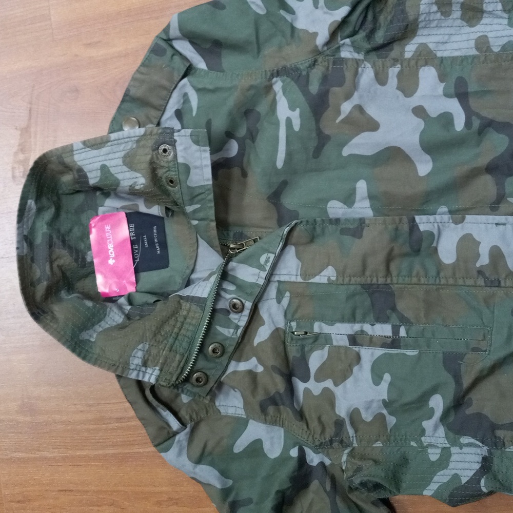 Love Tree jacket... - Picture 5 of 8